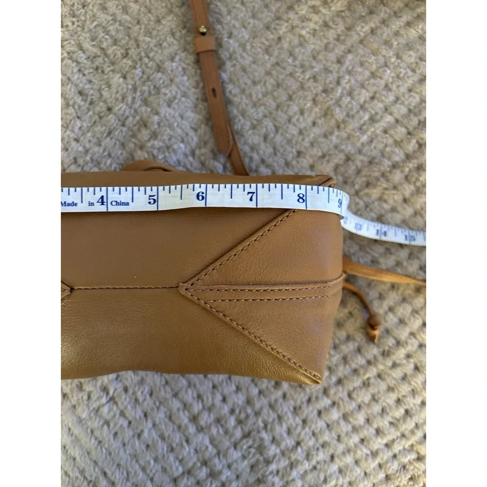 MADEWELL The Piazza Mini Caramel Genuine Leather Crossbody Bag Drawstring